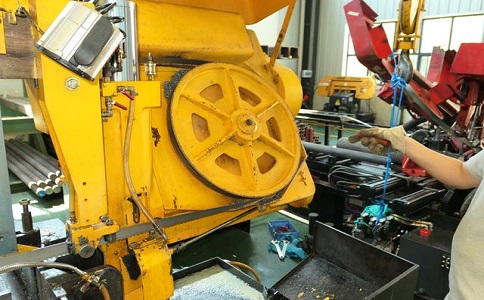 西区金属带锯床的日常使用和保养注意事项！